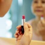 9 Segnali Che Soffri di Bassa Autostima e Cosa Fare Per Rimediare (Ebook Gratuito)