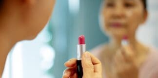 9 Segnali Che Soffri di Bassa Autostima e Cosa Fare Per Rimediare (Ebook Gratuito)