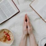 Come Creare il Tuo Angolo Per la Meditazione