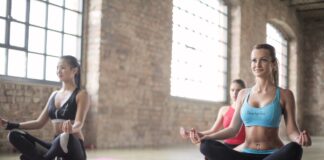 Vuoi Imparare A Fare Yoga? Scopri 6 Consigli (Inaspettati) Per Iniziare Alla Grande Select Vuoi Imparare A Fare Yoga? Scopri 6 Consigli (Inaspettati) Per Iniziare Alla Grande Vuoi Imparare A Fare Yoga? Scopri 6 Consigli (Inaspettati) Per Iniziare Alla Grande