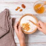 Kefir benefici e proprietà: La bevanda che riduce il gonfiore ma attenta se sei diabetica