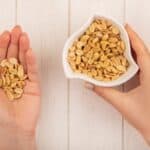 Proprietà delle arachidi e aflatossine: pericolo per il fegato